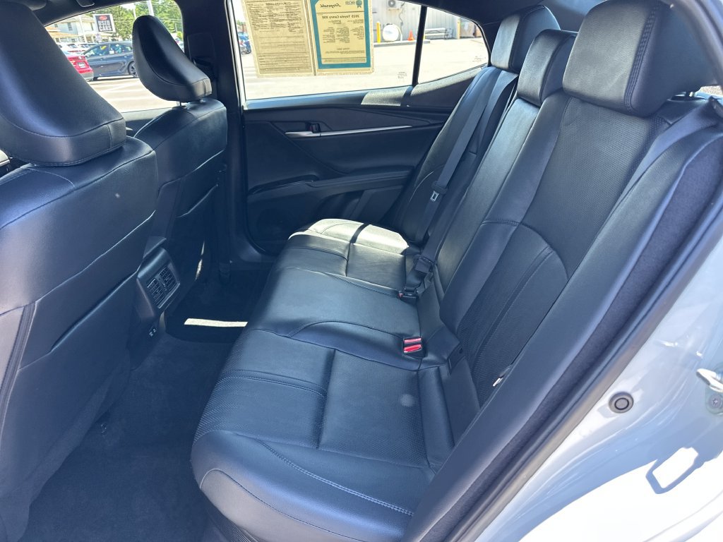Used 2025 Toyota Camry XSE FWD image 30