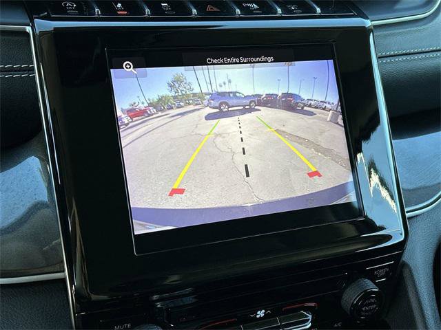 Certified 2023 Jeep Grand Cherokee L Laredo image 26