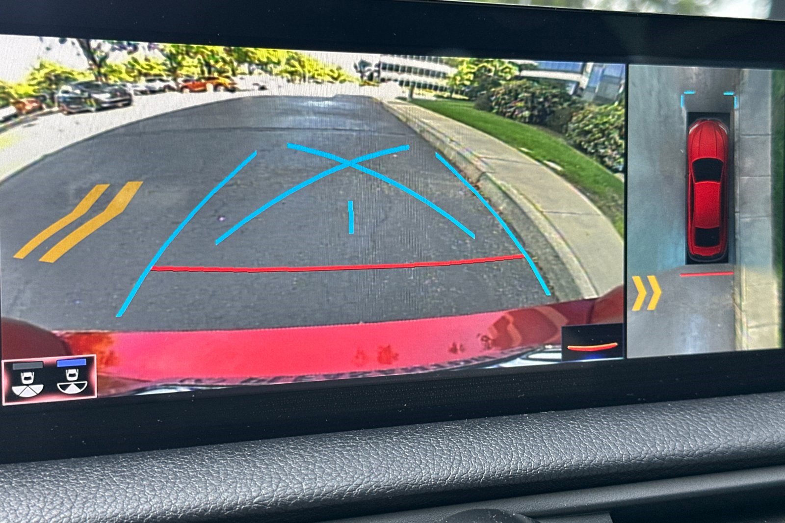 Certified 2023 Lexus IS 500 w/ Accessory Package image 23