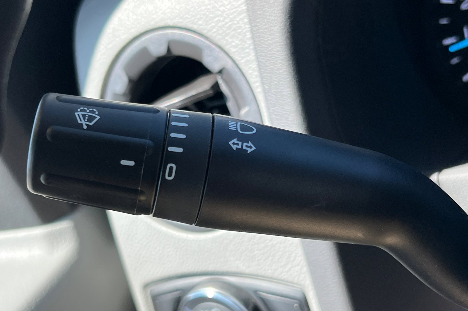 New 2026 Ford E-350 and Econoline 350 Super Duty w/ Power Equipment Group image 26