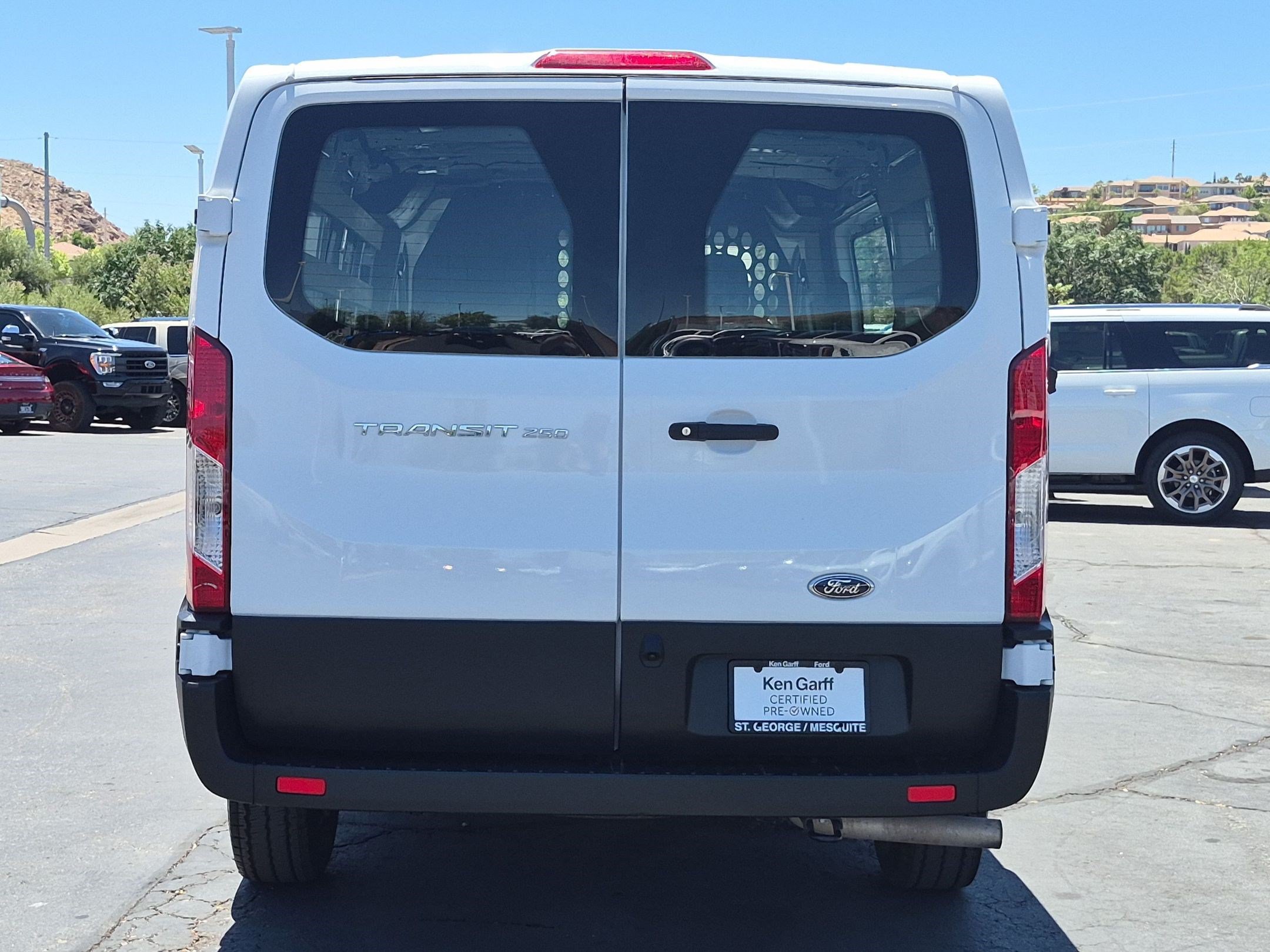 Used 2025 Ford Transit 250 Low Roof w/ Exterior Upgrade Package RWD image 4