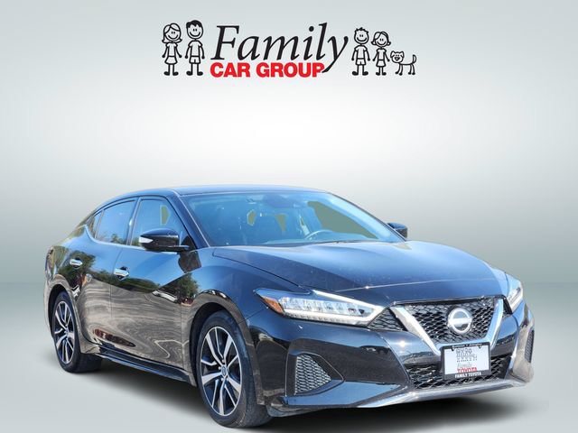 Used 2023 Nissan Maxima SV w/ Floor Mat Group FWD image 2