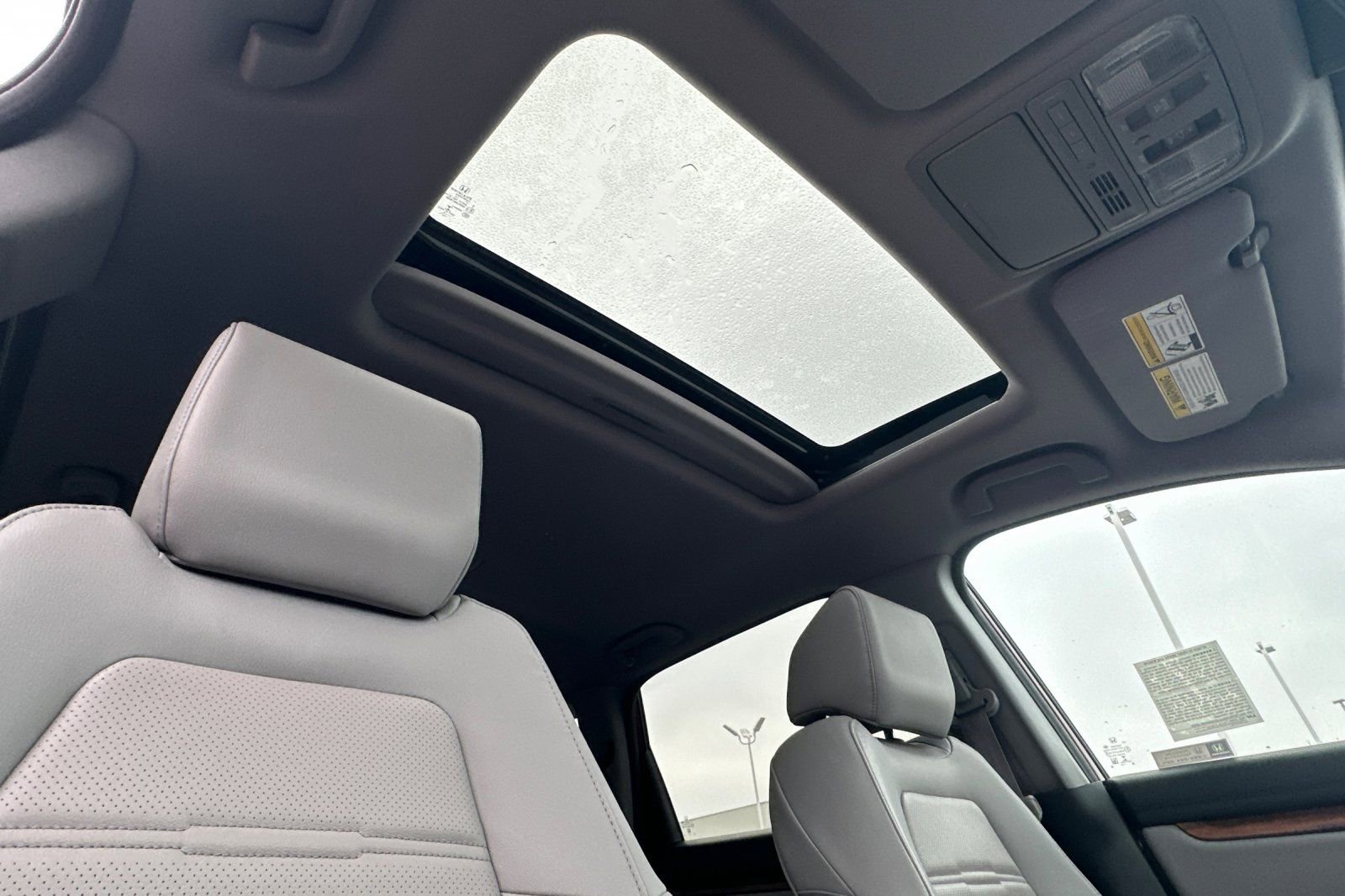 Used 2019 Honda CR-V Touring image 17