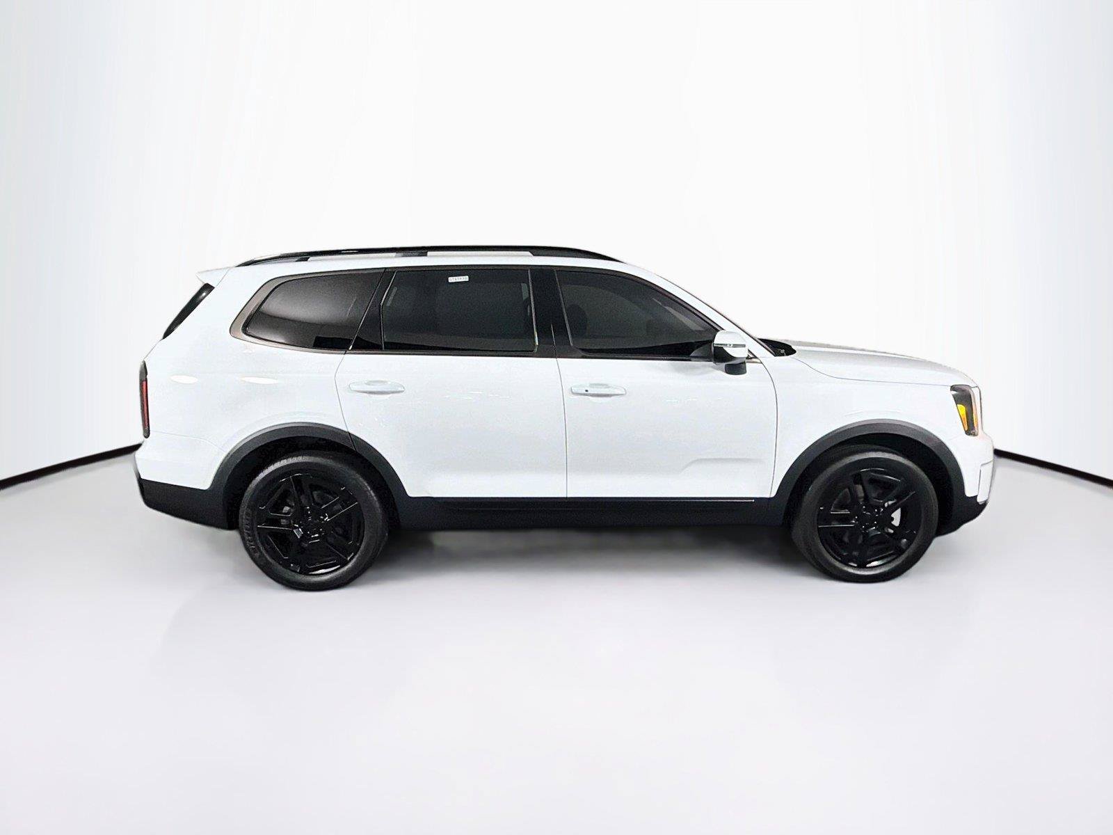 Used 2025 Kia Telluride EX X-Line AWD/4WD image 12