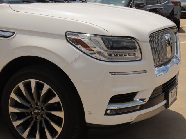 Used 2021 Lincoln Navigator L Reserve w/ Luxury Package AWD/4WD image 5