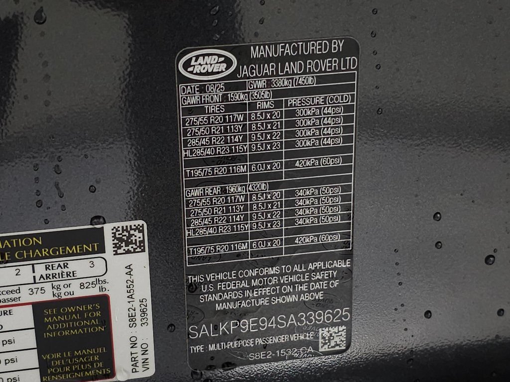 Certified 2025 Land Rover Range Rover SE AWD/4WD image 39