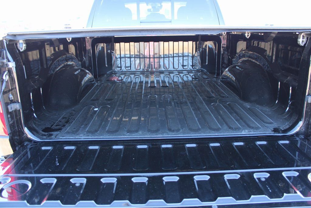 Used 2025 RAM 1500 Tradesman image 13