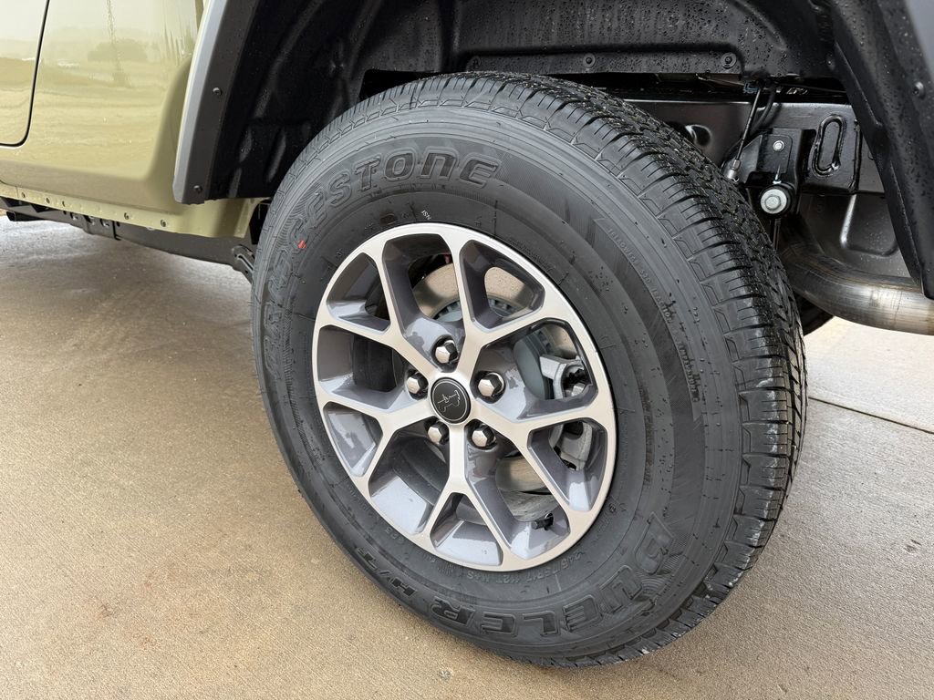 New 2026 Jeep Gladiator Sport AWD/4WD image 9