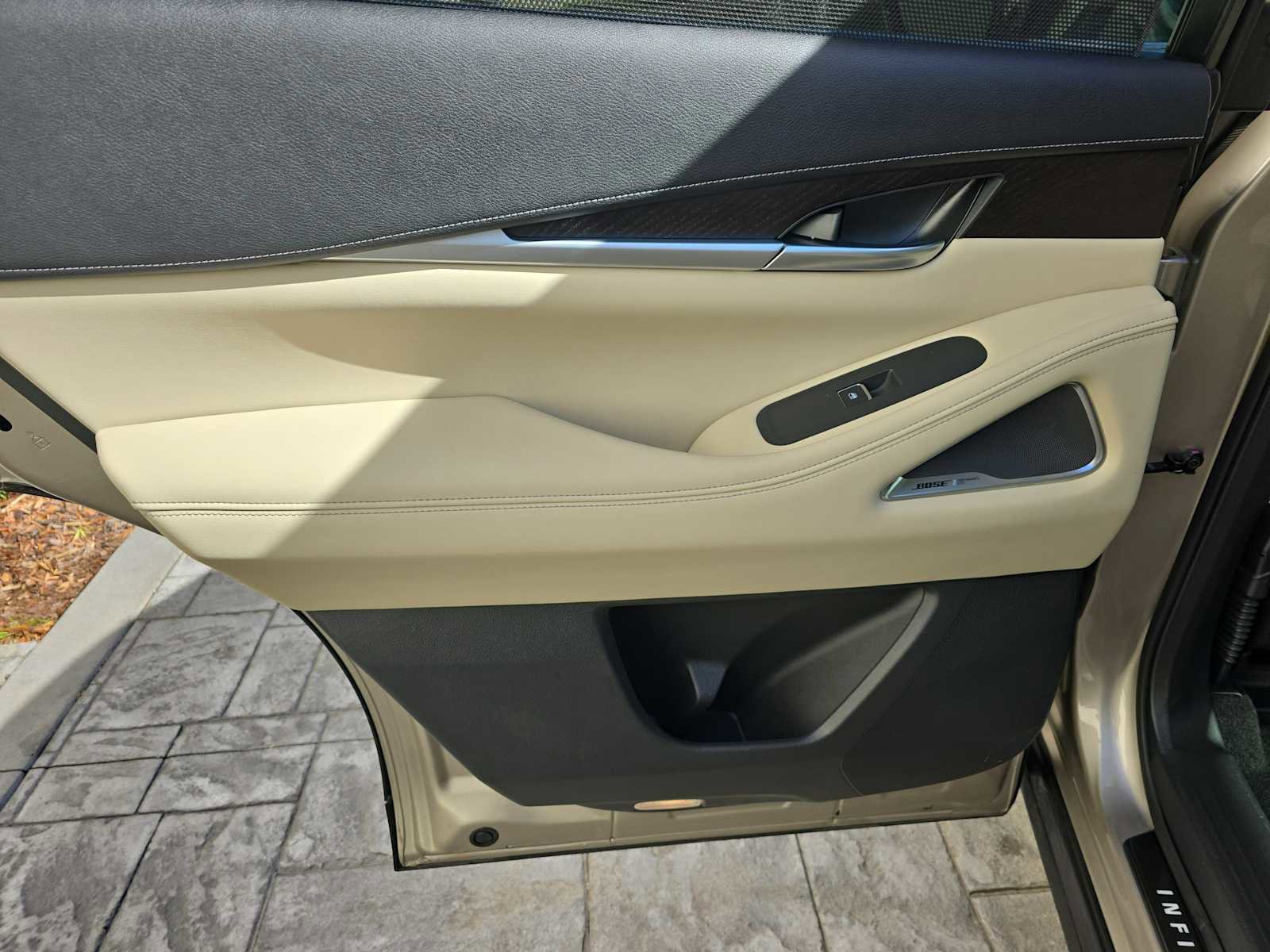 Certified 2025 INFINITI QX60 Sensory w/ Vision Package image 13