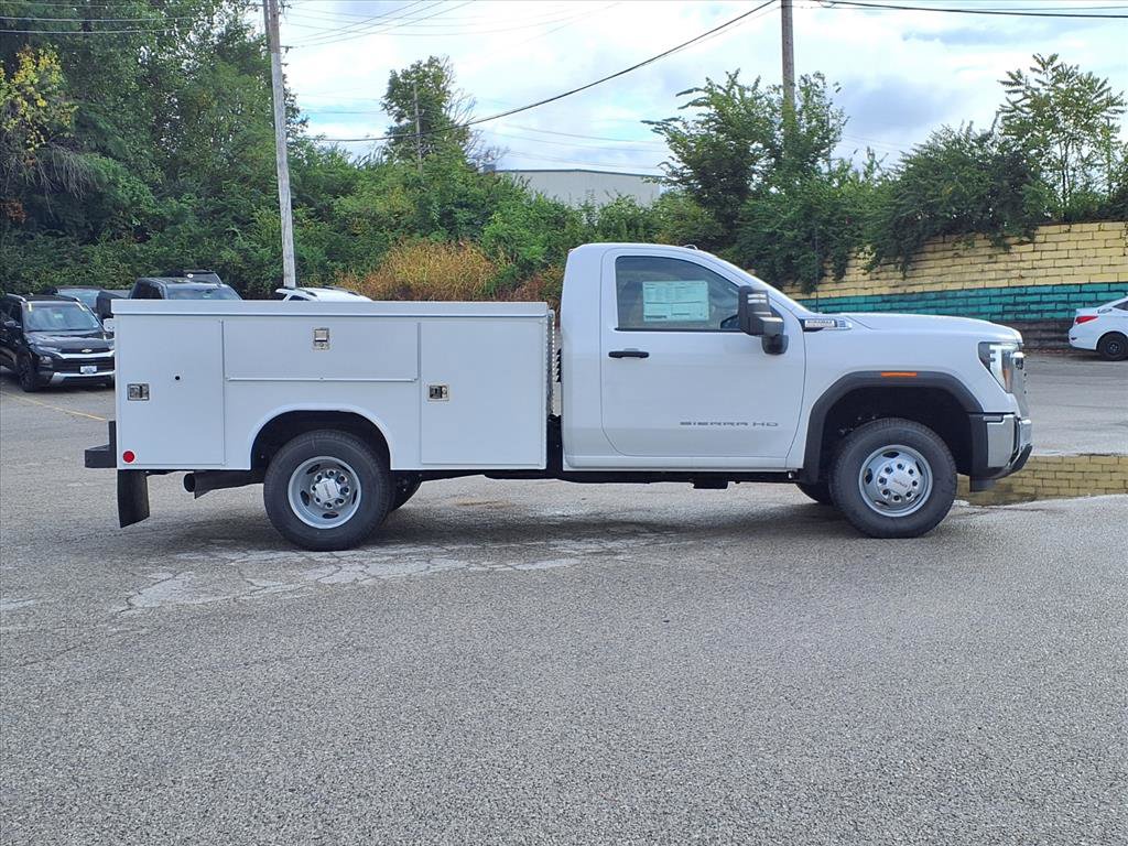 New 2025 GMC Sierra 3500 Pro w/ Convenience Package AWD/4WD image 18