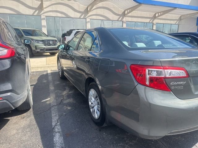 Used 2012 Toyota Camry LE image 12