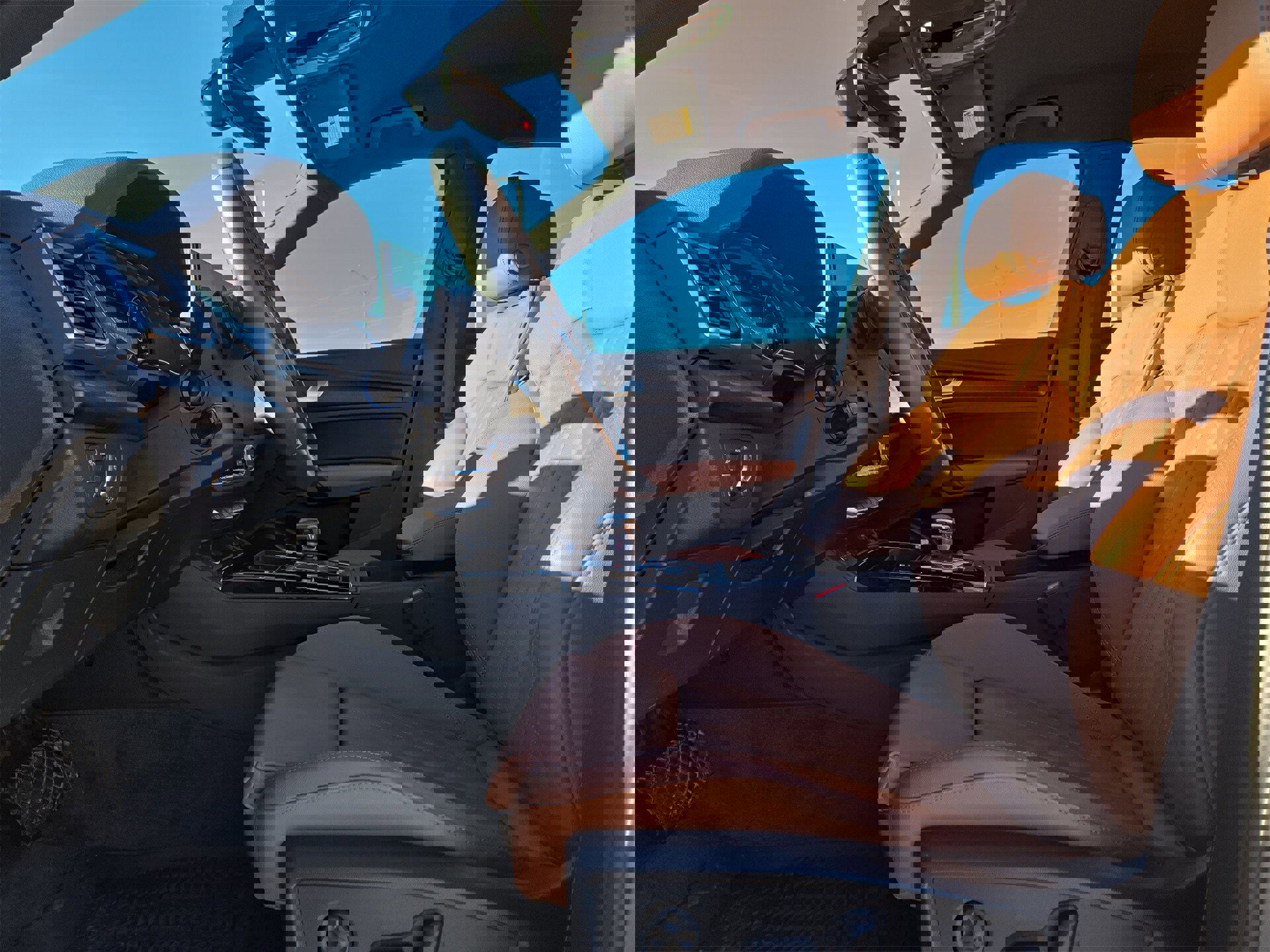 Used 2024 Audi Q5 e Premium image 16