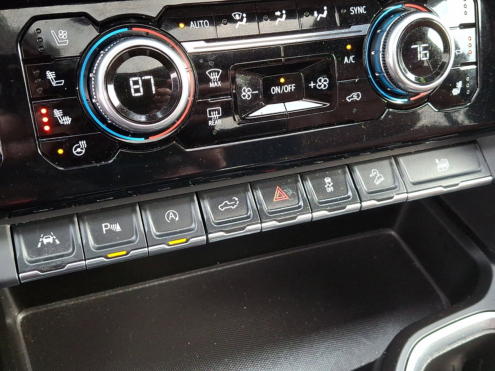 Certified 2024 GMC Sierra 1500 Denali Ultimate image 26