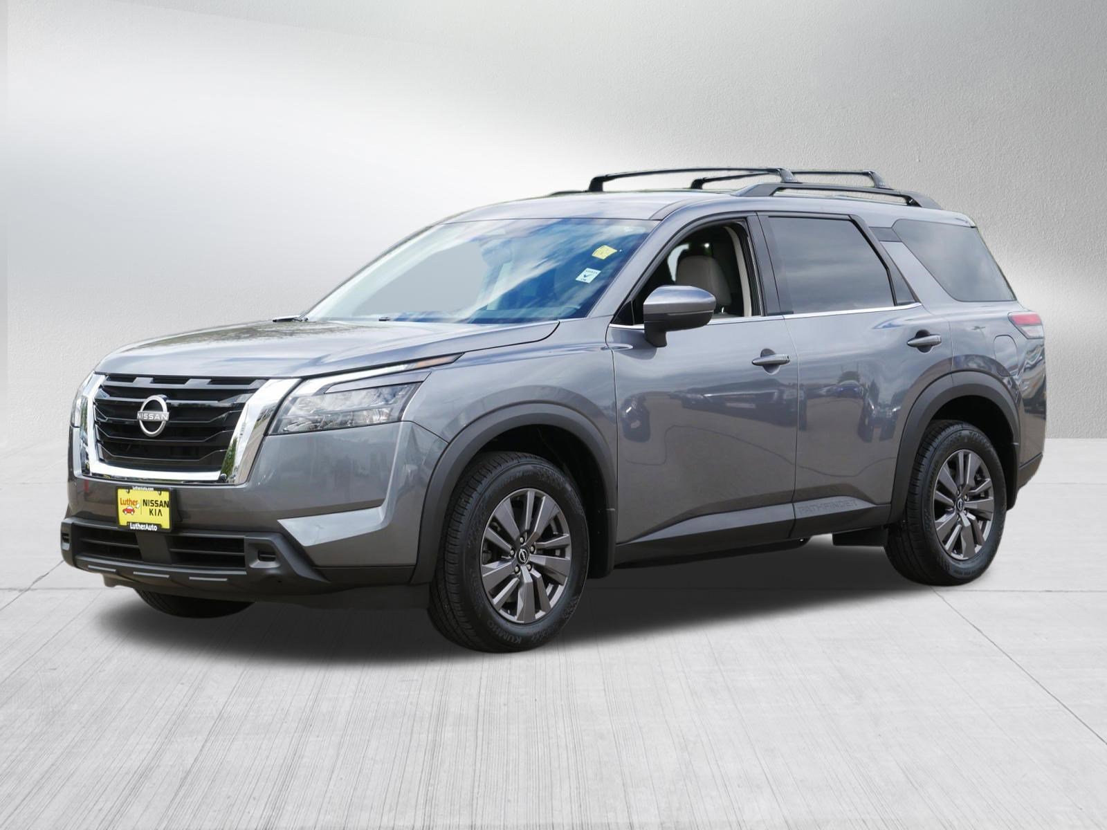 Certified 2023 Nissan Pathfinder SV AWD/4WD image 3
