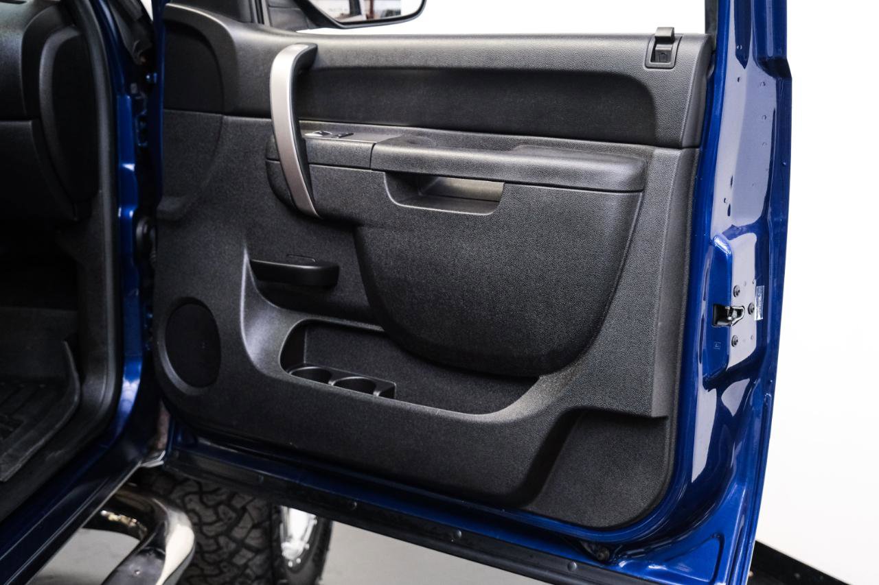 Used 2013 GMC Sierra 1500 SLE w/ Power Tech Package image 42