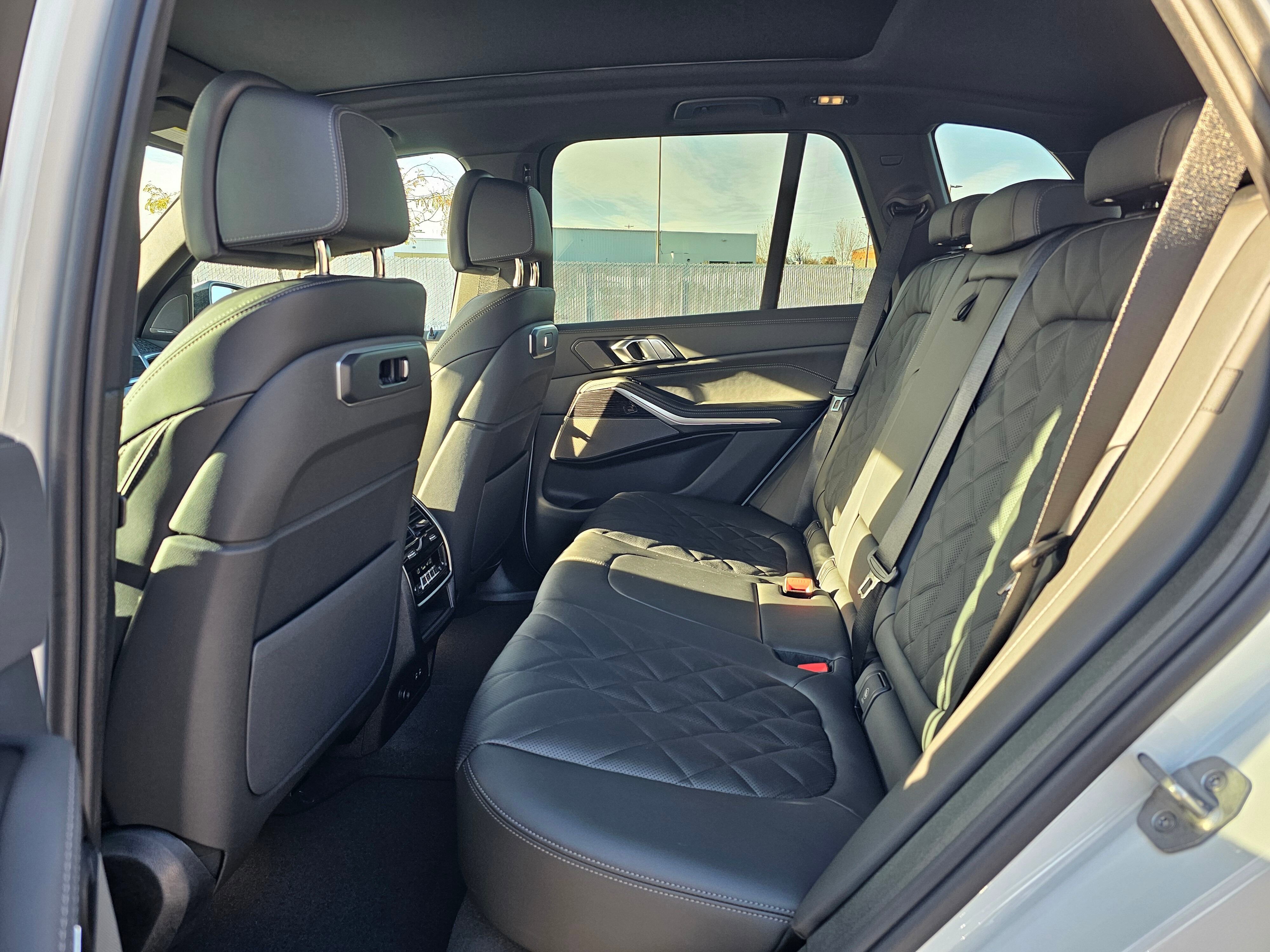 New 2026 BMW X5 xDrive40i w/ M Sport Package image 13