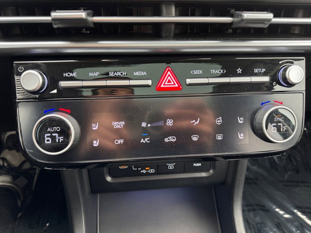 Certified 2025 Hyundai Tucson Limited image 18