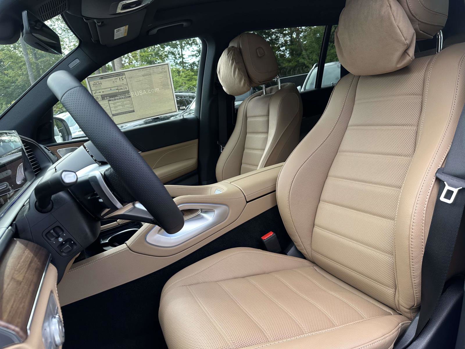 New 2026 Mercedes-Benz GLS 450 4MATIC image 10