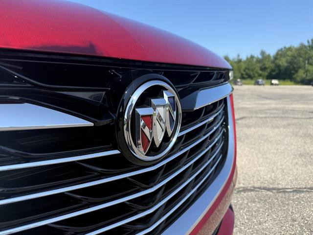 Used 2022 Buick Enclave Essence w/ Experience Buick Package image 9