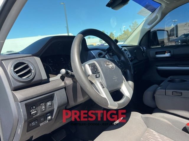 Used 2018 Toyota Tundra SR5 AWD/4WD image 32
