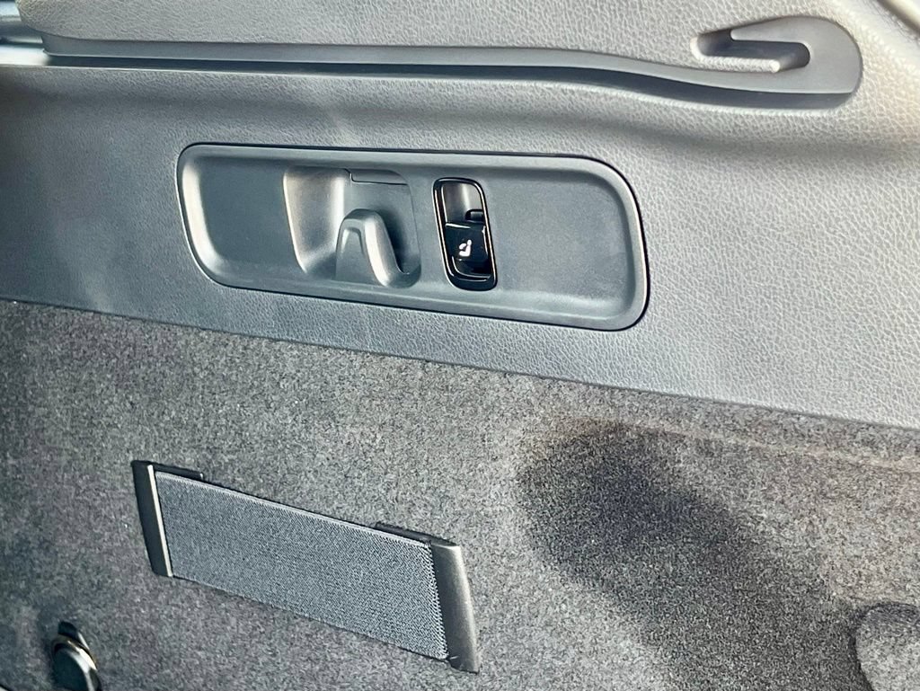 Certified 2026 Mercedes-Benz GLC 300 4MATIC image 45