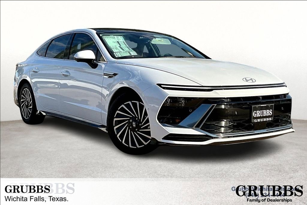 New 2025 Hyundai Sonata Limited image 1