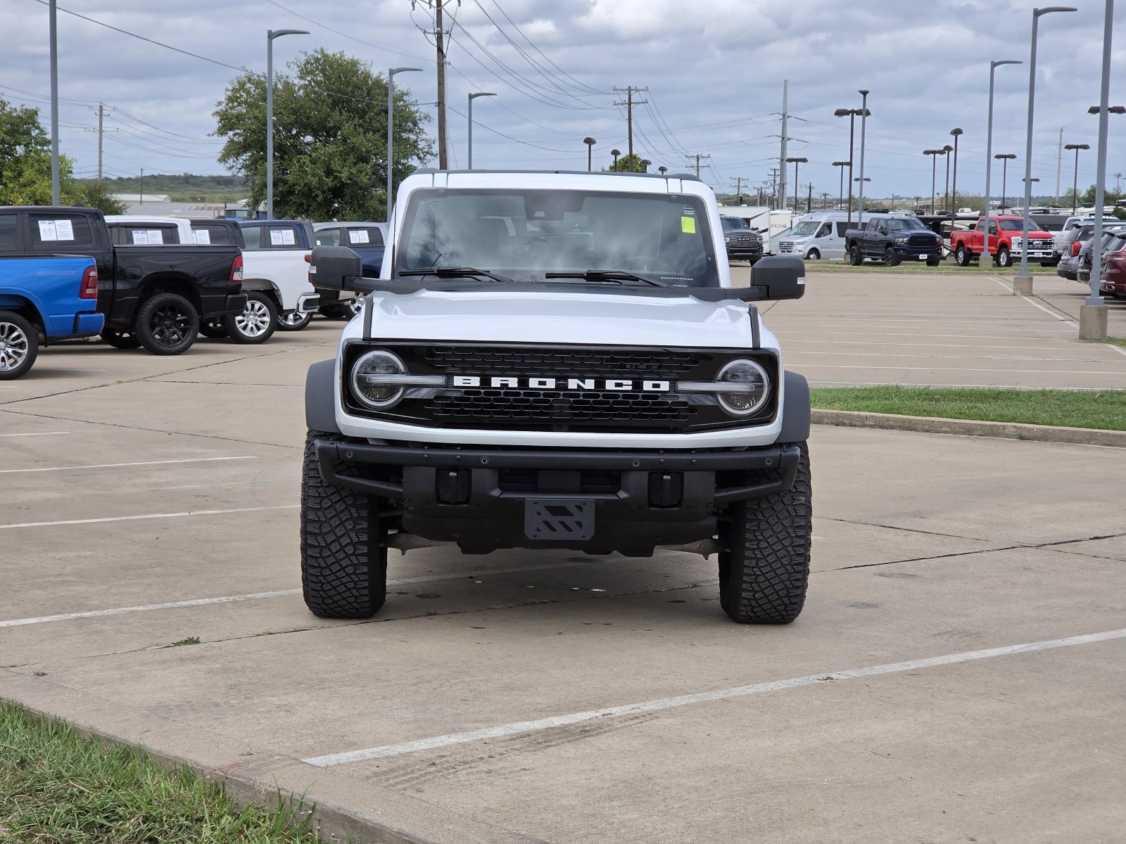 Used 2024 Ford Bronco Wildtrak AWD/4WD image 6
