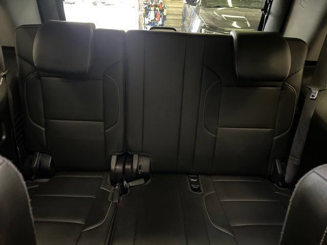 Used 2018 Chevrolet Tahoe Premier AWD/4WD image 28