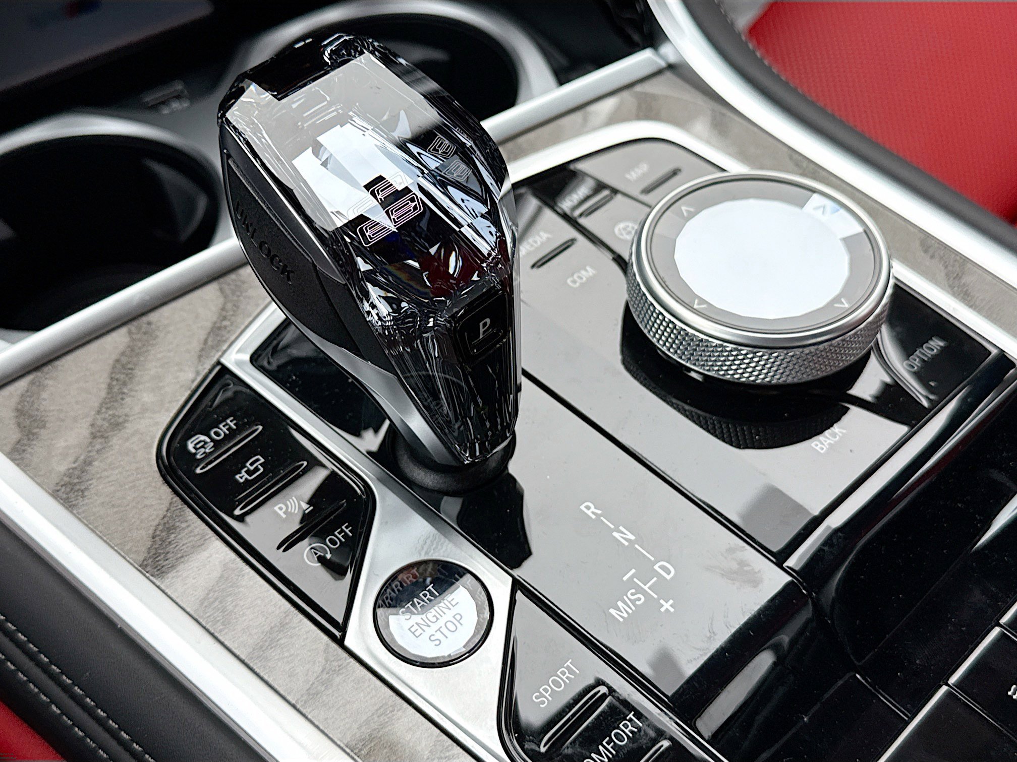 New 2026 BMW 840i Convertible image 27