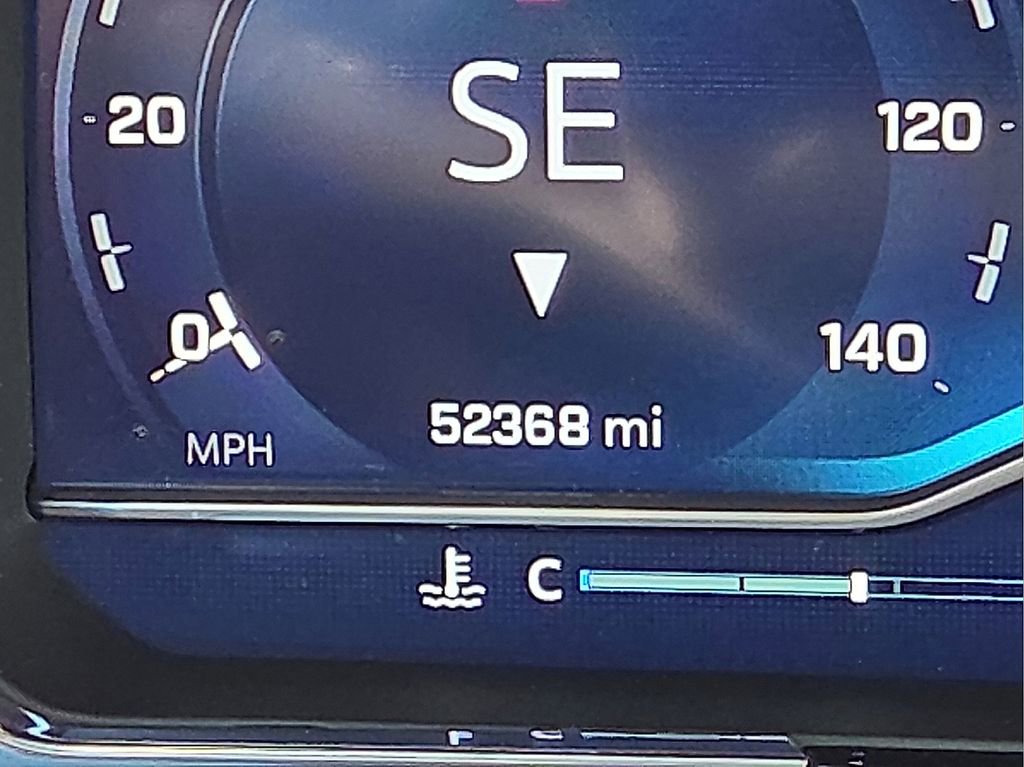 Used 2022 Chevrolet Silverado 1500 LT image 26