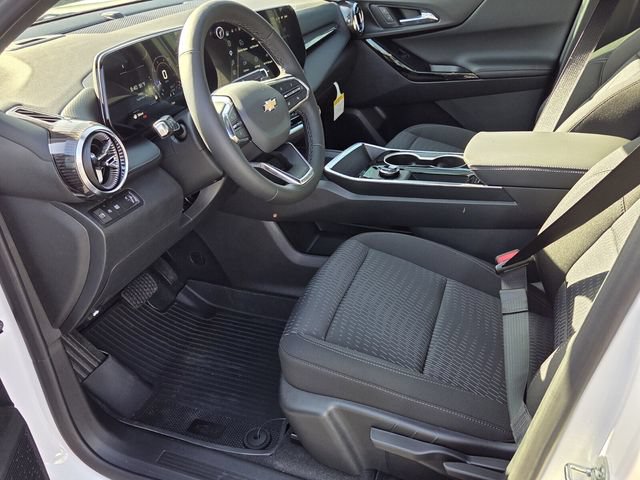 New 2027 Chevrolet Equinox LT w/ LPO, Floor Liner Package FWD image 6
