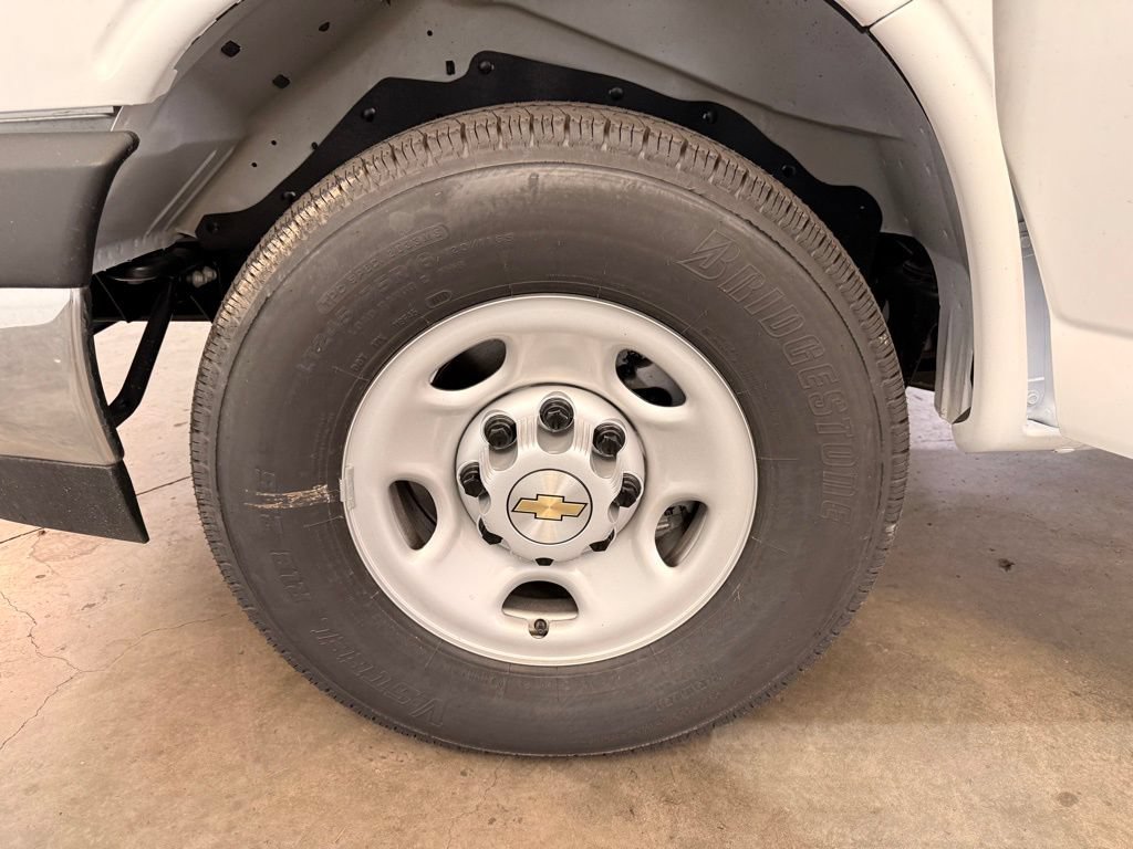 New 2025 Chevrolet Express 3500 w/ Power Convenience Package RWD image 16