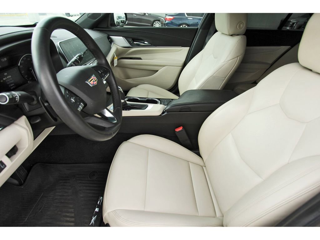 Used 2022 Cadillac CT4 Luxury w/ Sun And Sound Package image 6