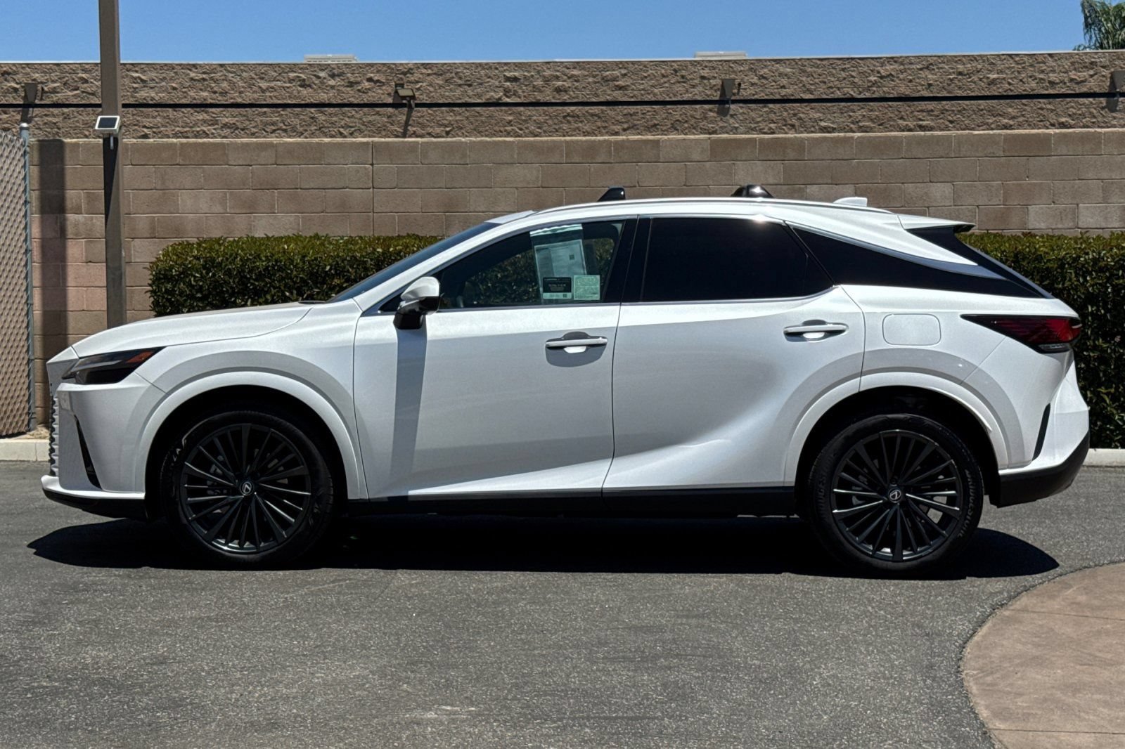 Certified 2025 Lexus RX 350h w/ Convenience Package AWD/4WD image 7