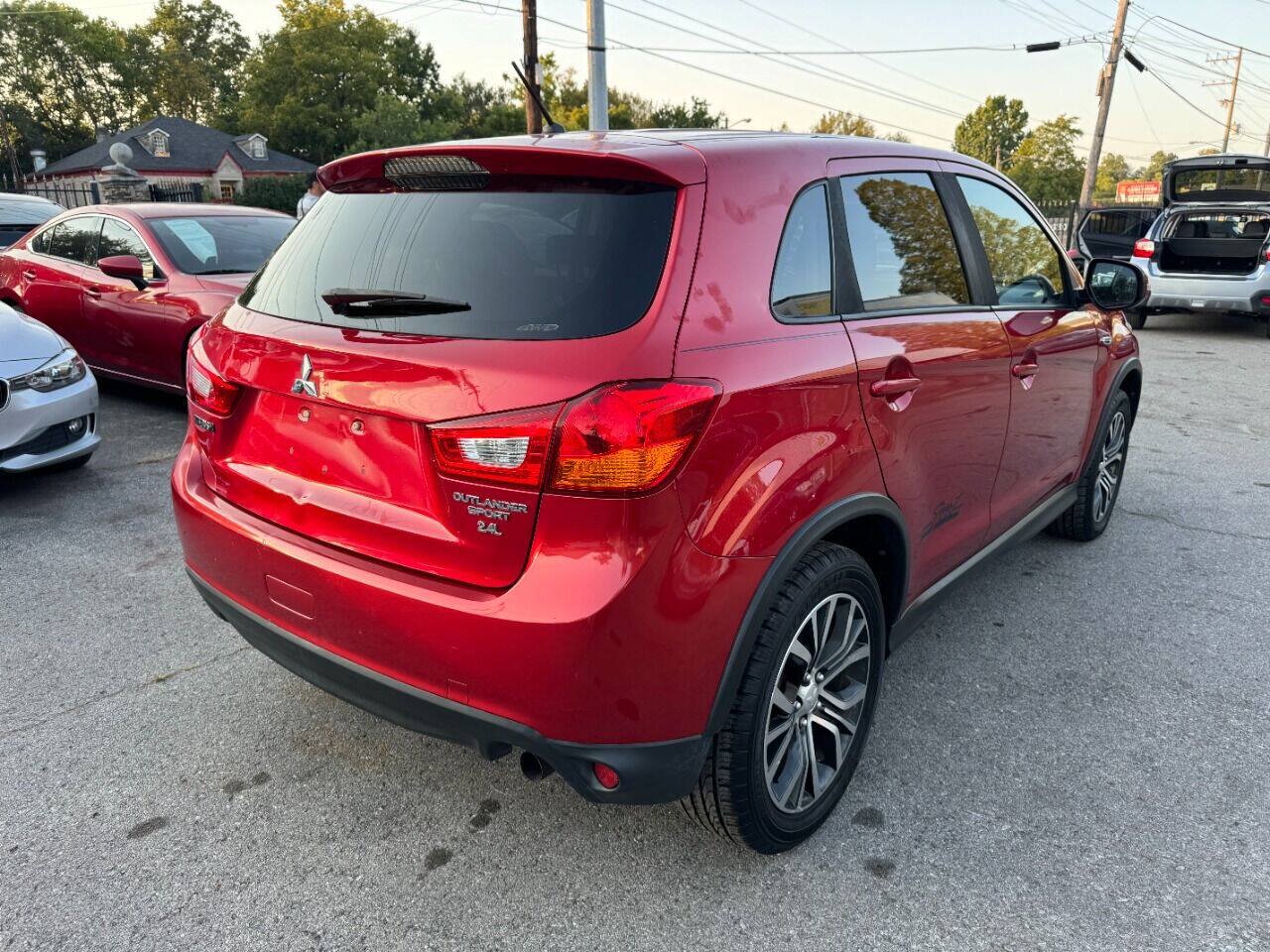 Used 2016 Mitsubishi Outlander Sport SE AWD/4WD image 7