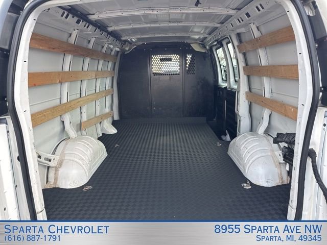 Used 2024 Chevrolet Express 2500 w/ Driver Convenience Package image 24