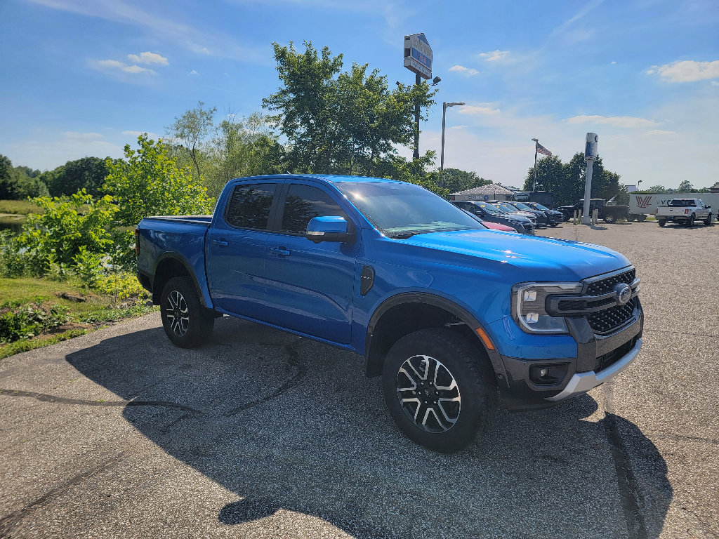 Used 2024 Ford Ranger Lariat w/ Trailer Tow Package AWD/4WD image 3