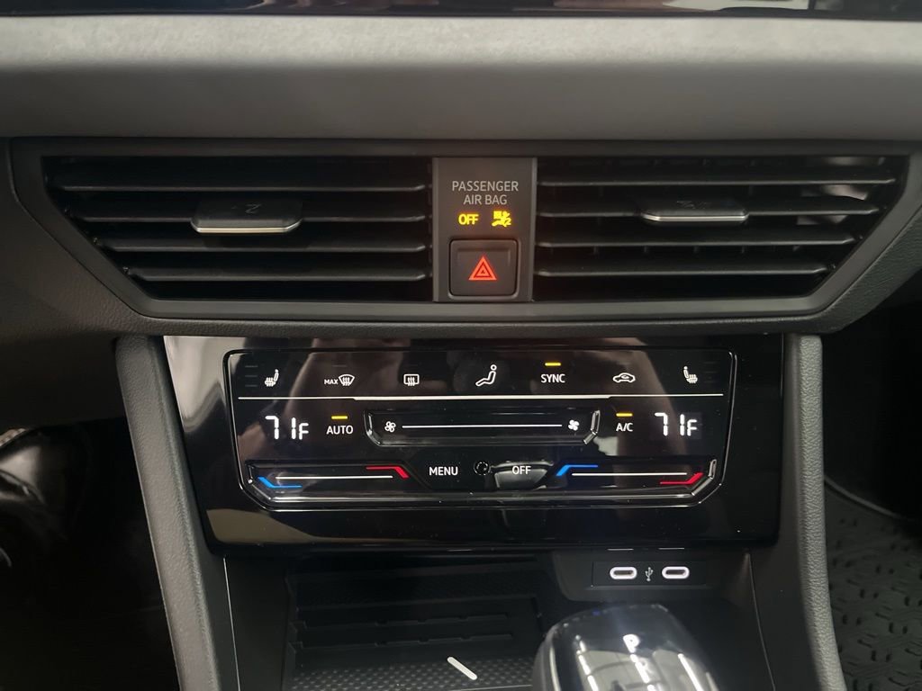 New 2026 Volkswagen Jetta SE image 25