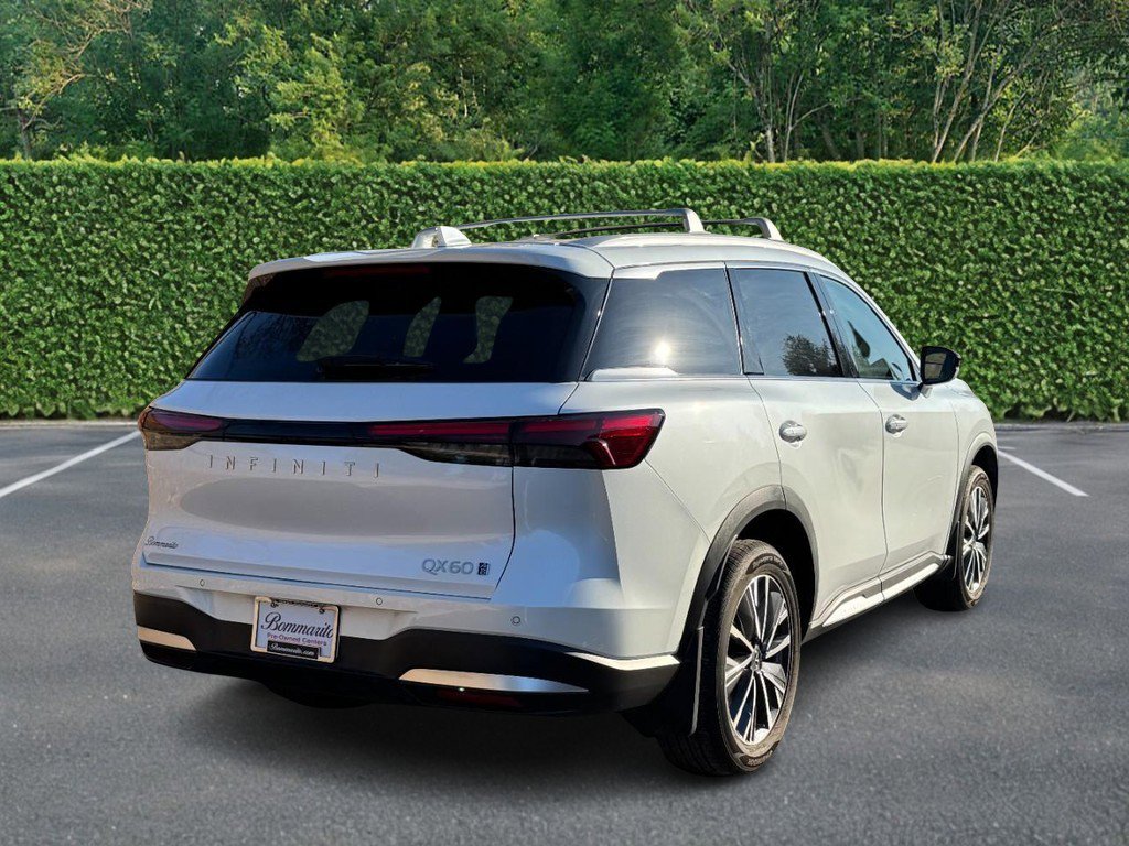 Used 2026 INFINITI QX60 Luxe w/ Cargo Package image 3