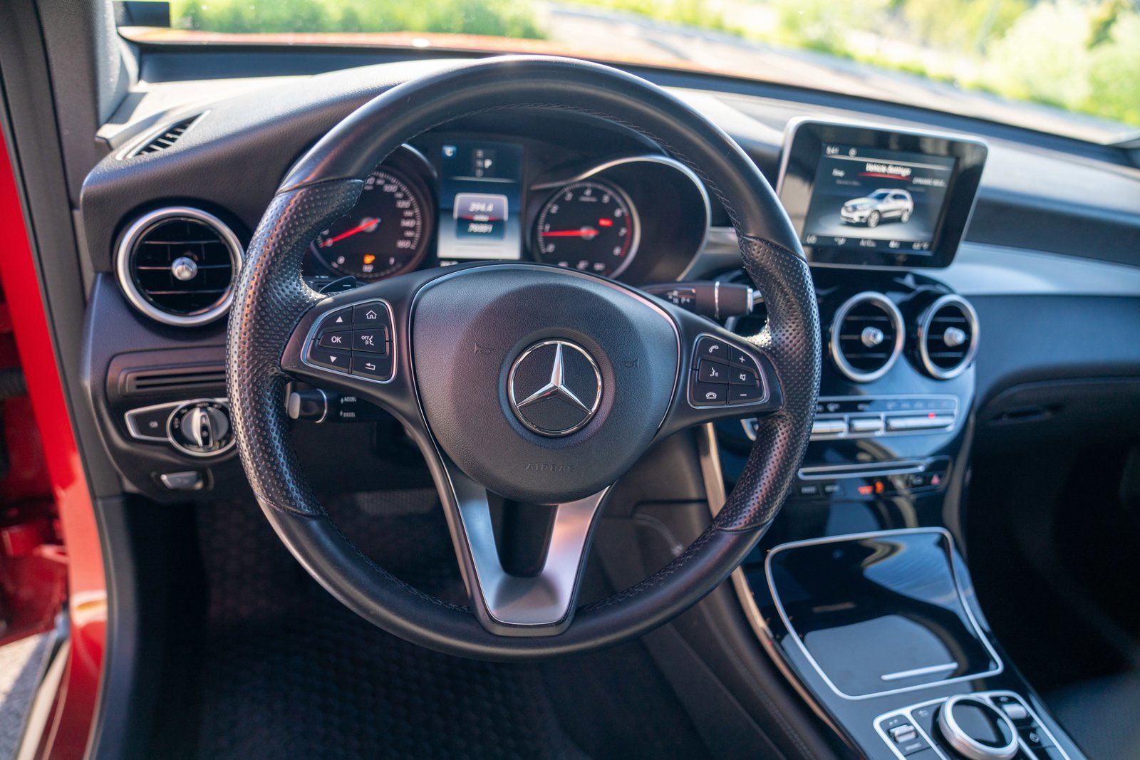 Used 2017 Mercedes-Benz GLC 300 image 13