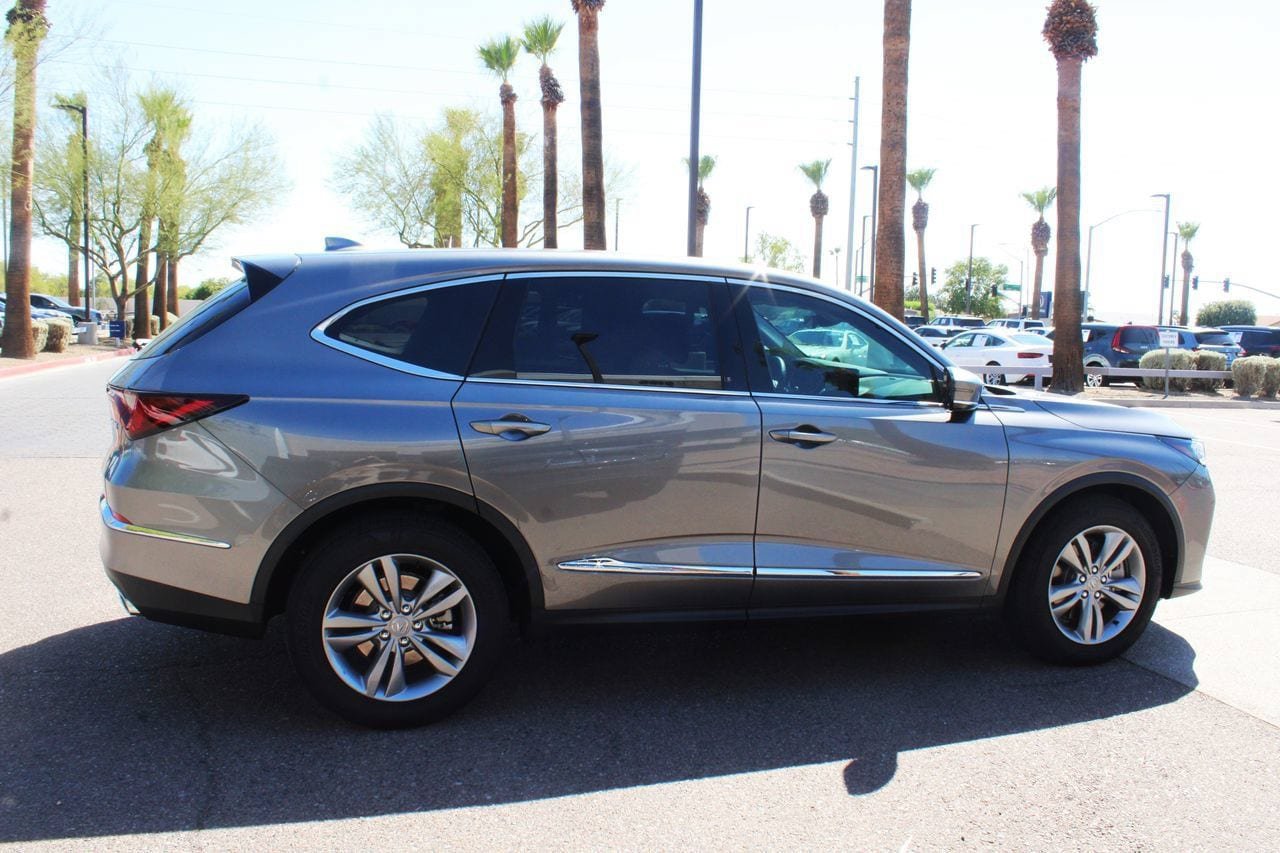 Used 2026 Acura MDX FWD image 6