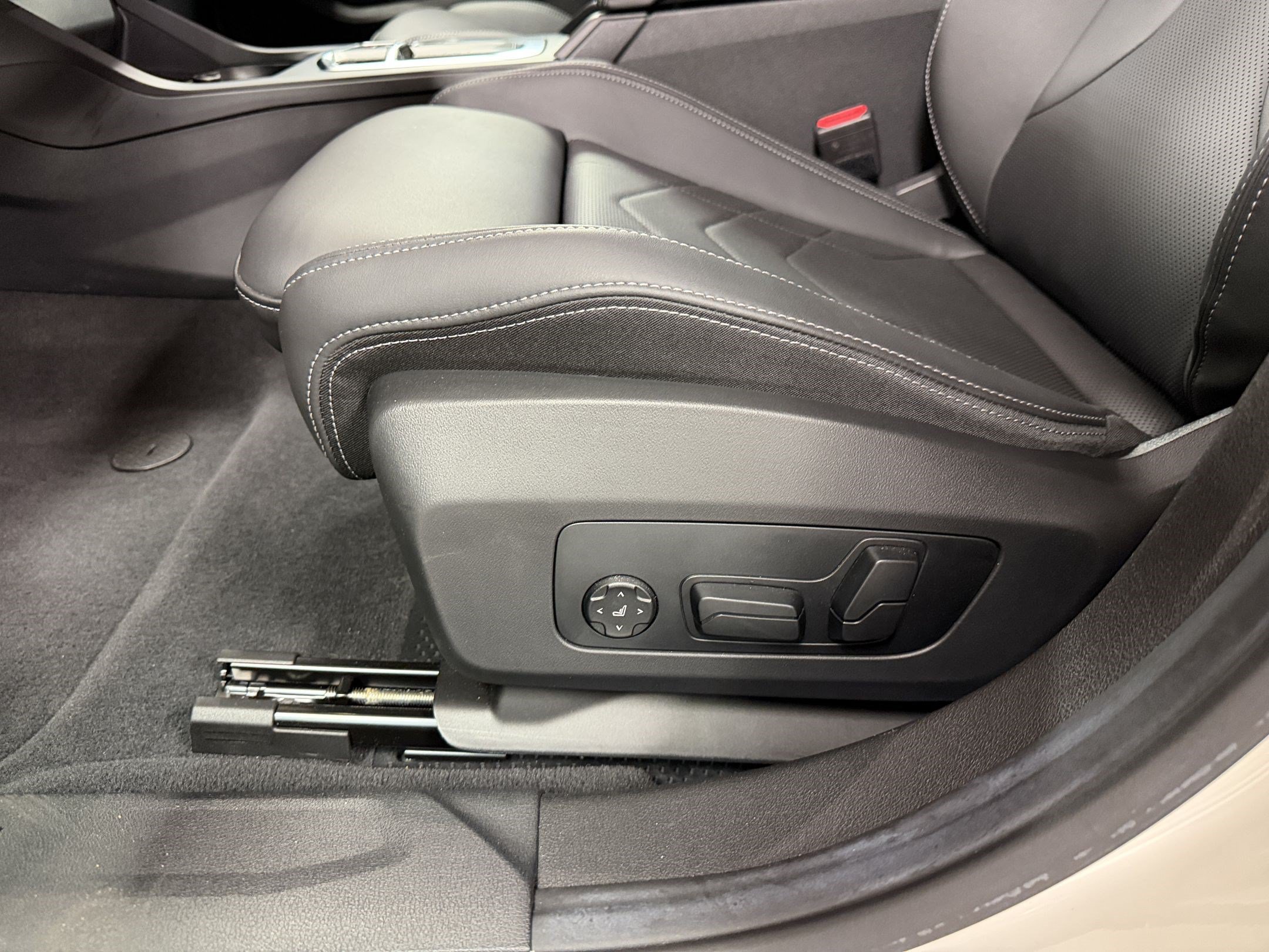 Certified 2026 BMW 228i FWD image 15