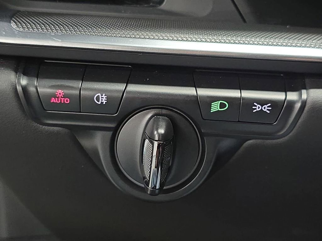 Certified 2024 Porsche 911 Turbo AWD/4WD image 22