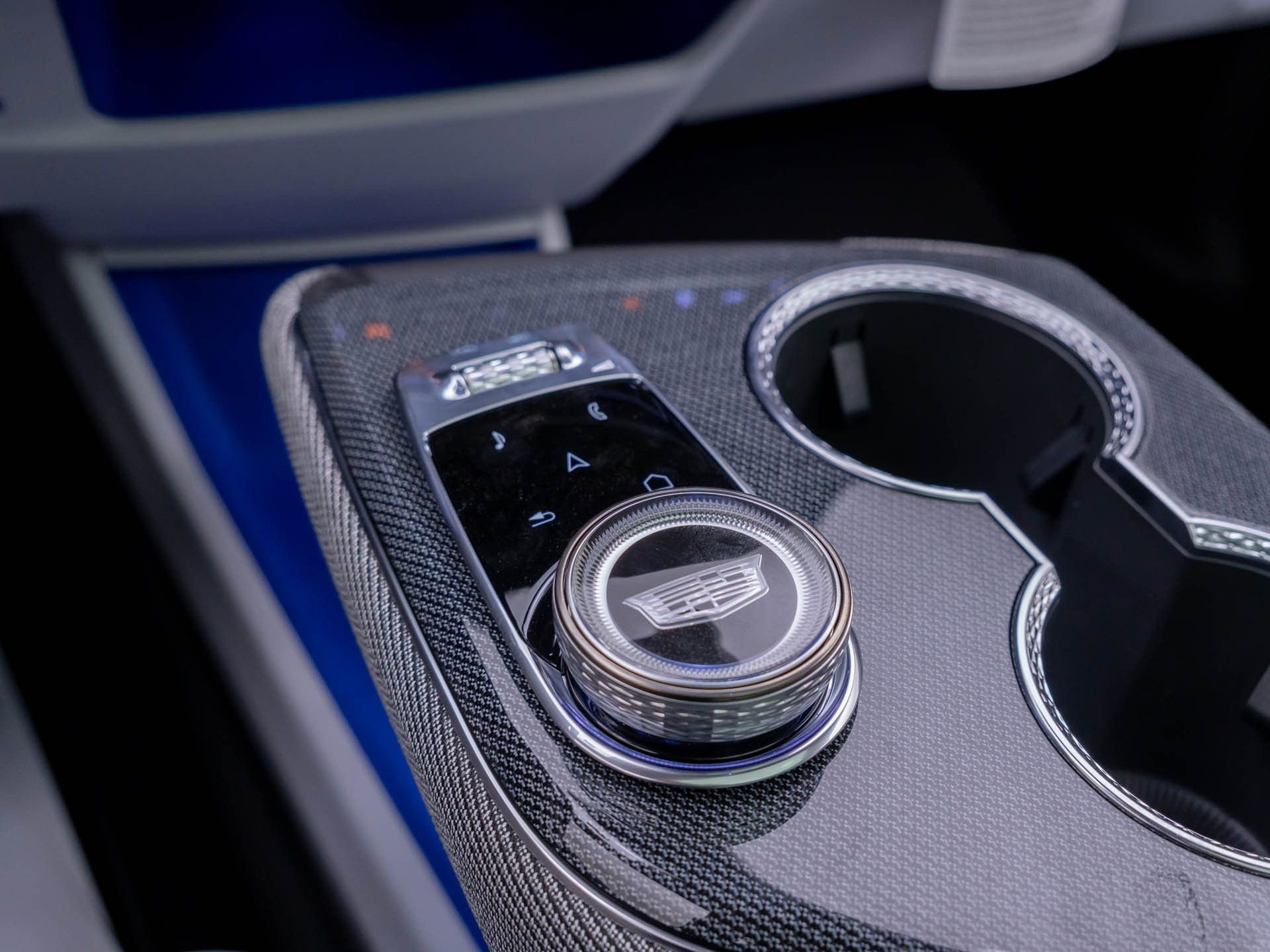 New 2026 Cadillac Optiq Sport 1 AWD/4WD image 30