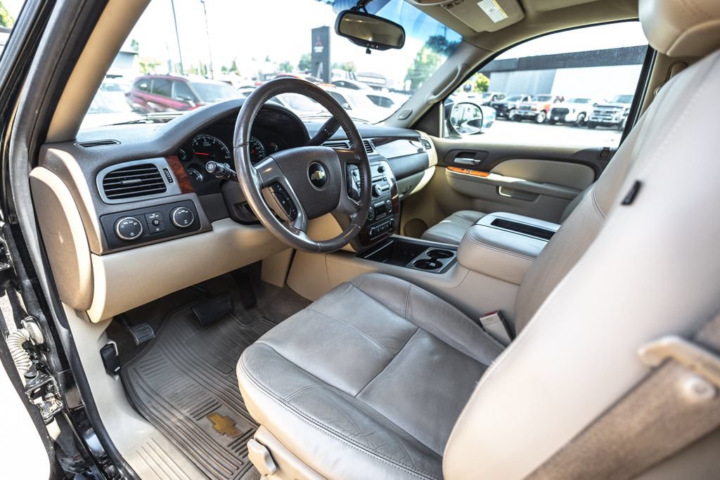 Used 2010 Chevrolet Tahoe LT AWD/4WD image 13