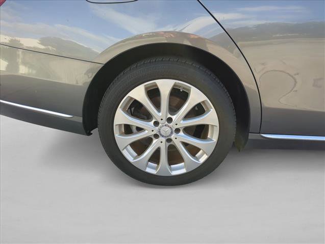 Used 2017 Mercedes-Benz E 300 E 300 Luxury image 29