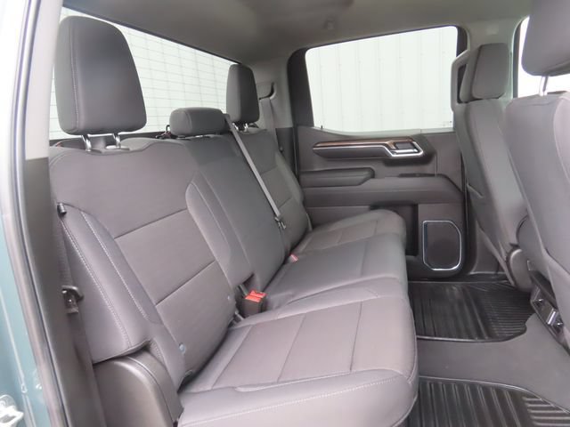 Used 2025 Chevrolet Silverado 1500 LT AWD/4WD image 29