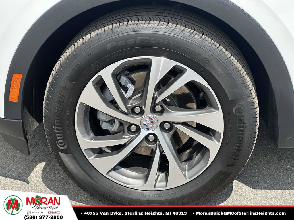 Certified 2023 Buick Envision Essence AWD/4WD image 9