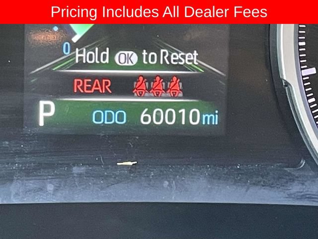 Used 2022 Toyota RAV4 XLE Premium AWD/4WD image 27