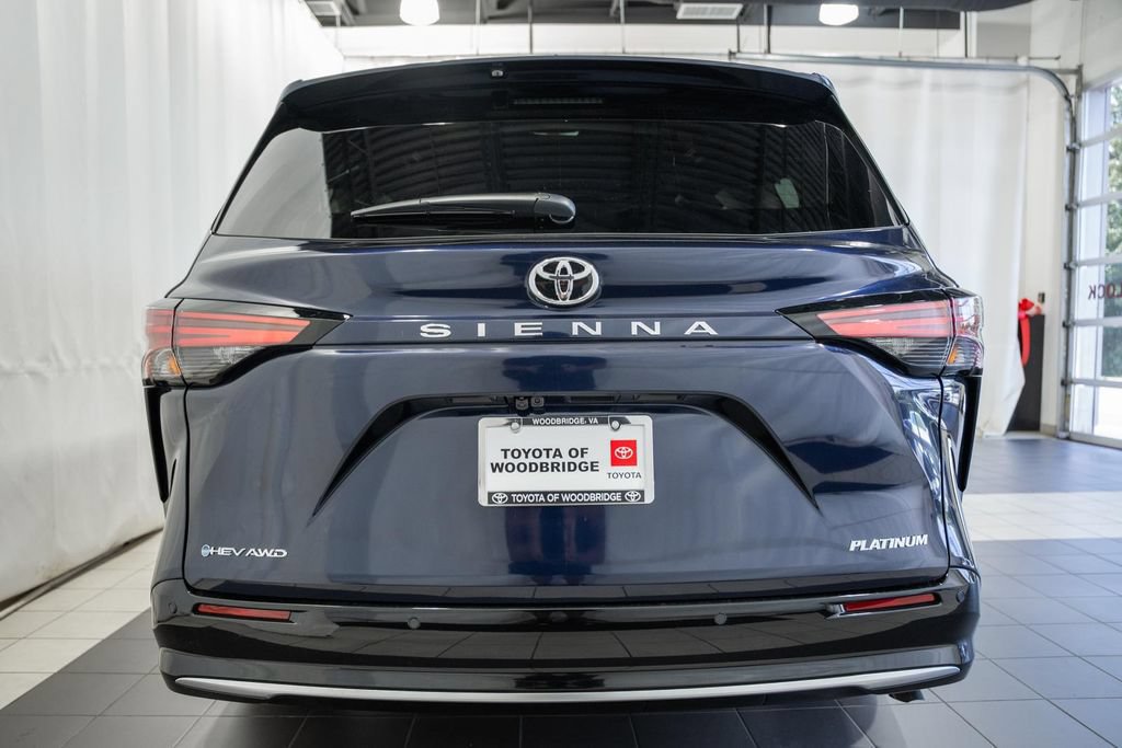 New 2026 Toyota Sienna Platinum AWD/4WD image 5